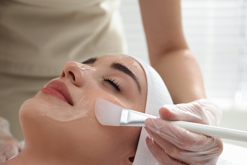 Complete Guide to Chemical Peel Treatments