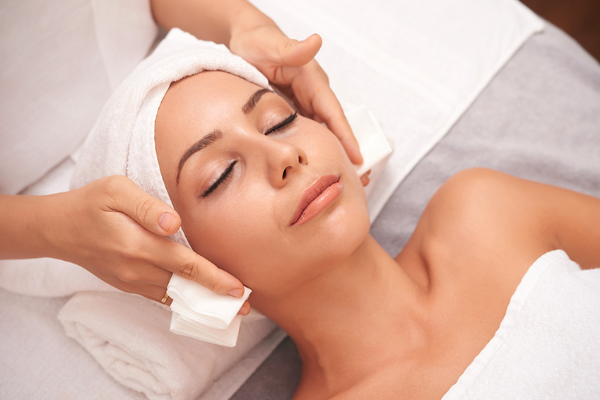 Why Clark Aesthetics Is The Best Place To Get A Facial In Winter Park